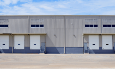 Puertas seccionales Ferroflex con mirilla